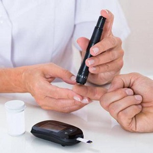 Динамическое наблюдение за уровнем сахара в крови в течение суток